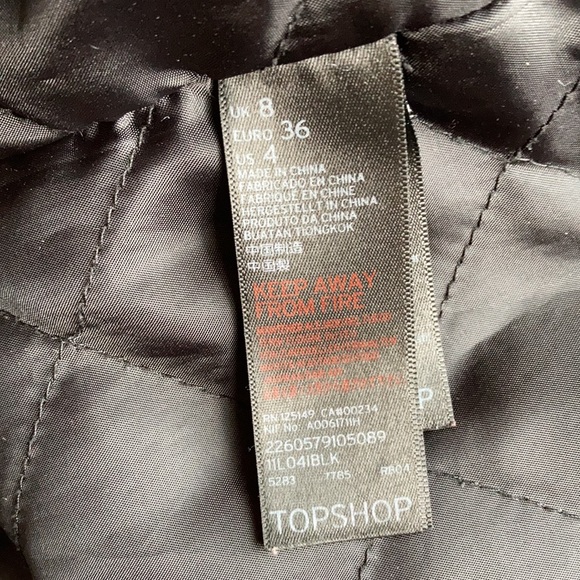 TOPSHOP | Women’s Hooded Puffer Coat, US Size 4 - Picture 5 of 6